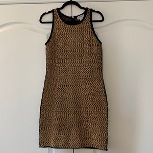 VGUC Carmen Marc Valvo dress